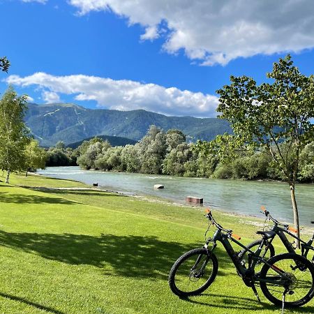Bed&Bike Bruneck - Brunico Hotel Buitenkant foto