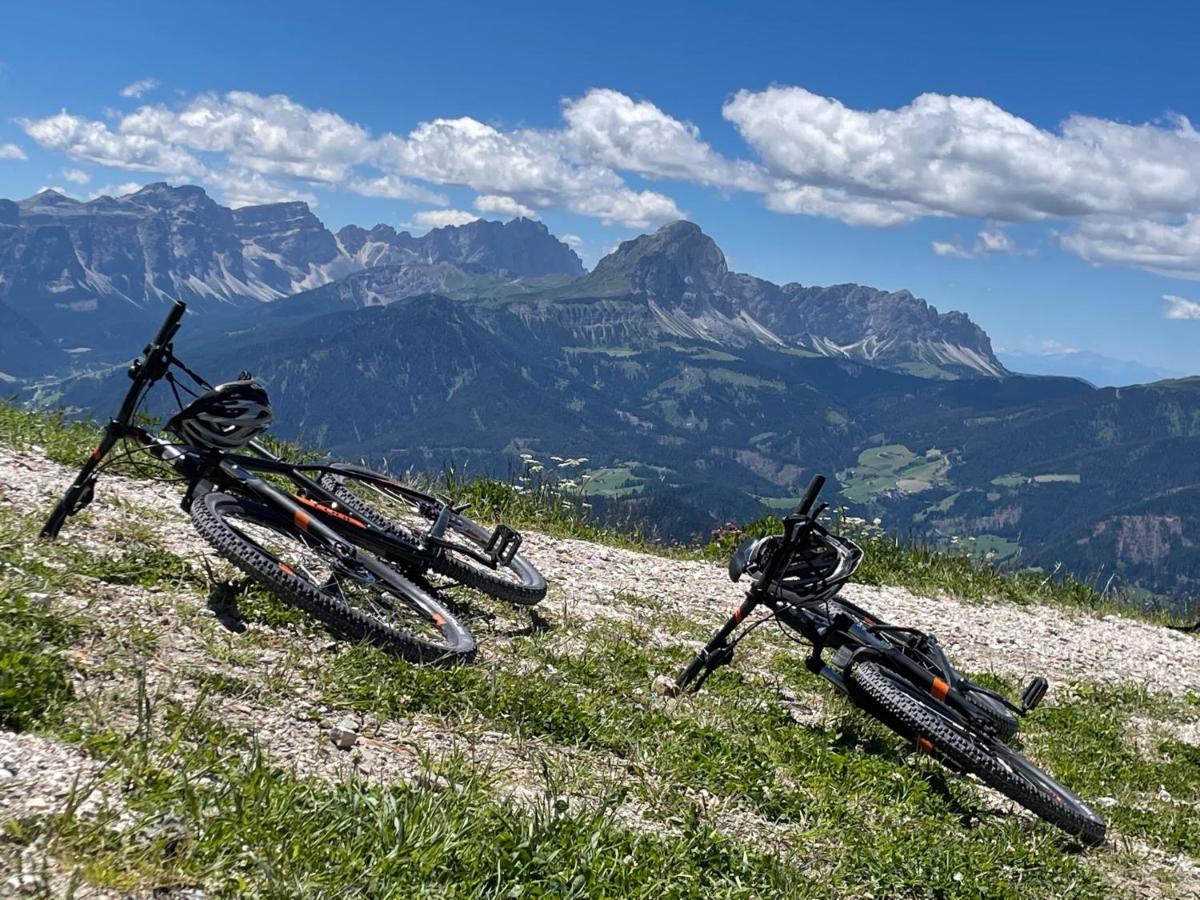 Bed&Bike Bruneck - Brunico Hotel Buitenkant foto